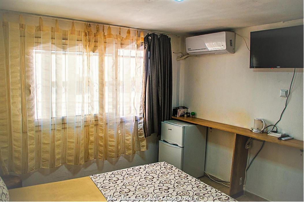 Happy Travellers Apartment เทสซาโลนิกิ ภายนอก รูปภาพ